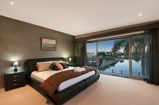 27 Merrimac Boulevard, BROADBEACH WATERS QLD 4218, Broadbeach Waters - Thumbnail 8