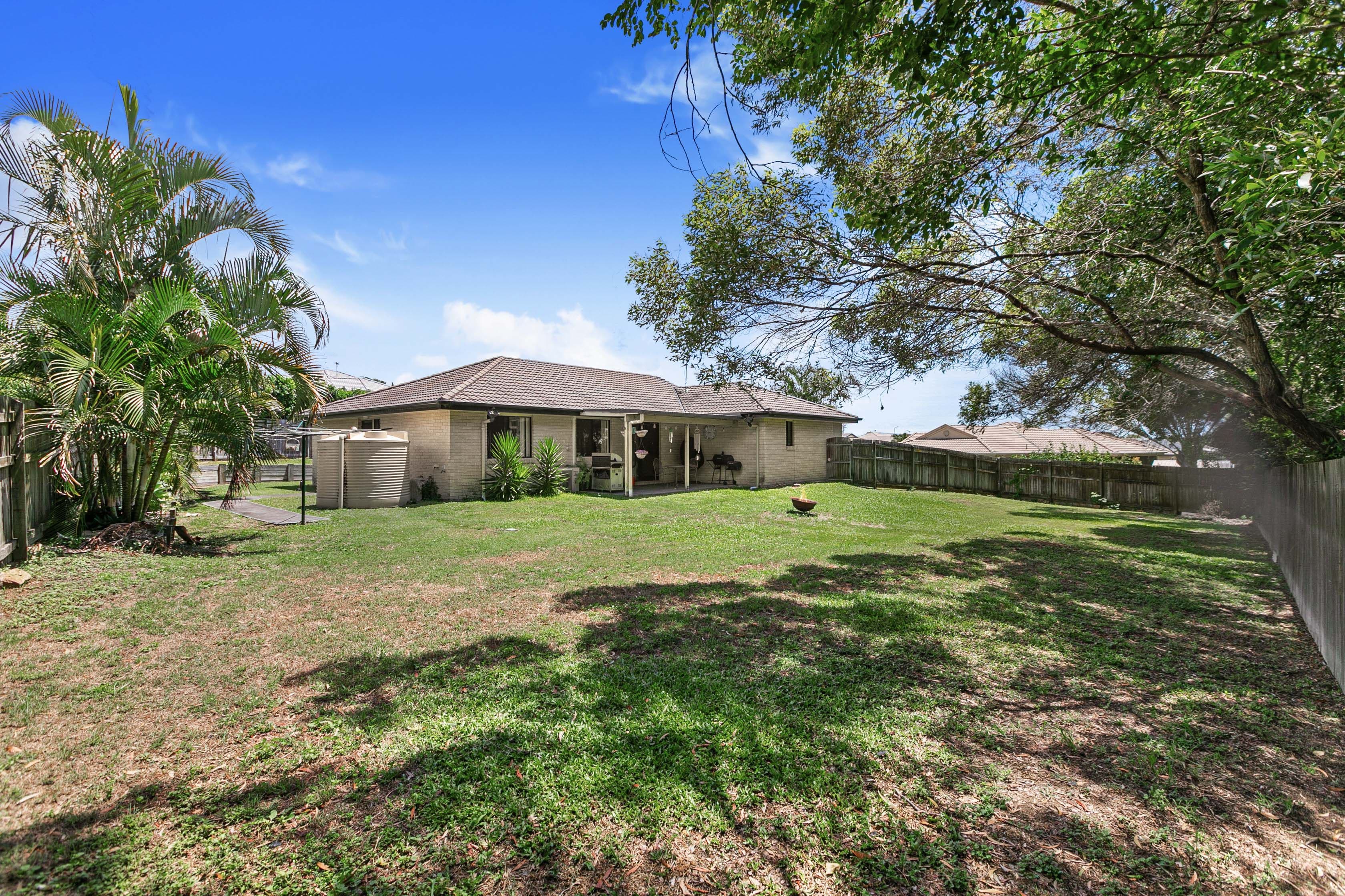 13 Peat Court, Nikenbah QLD 4655, Nikenbah - Thumbnail 2