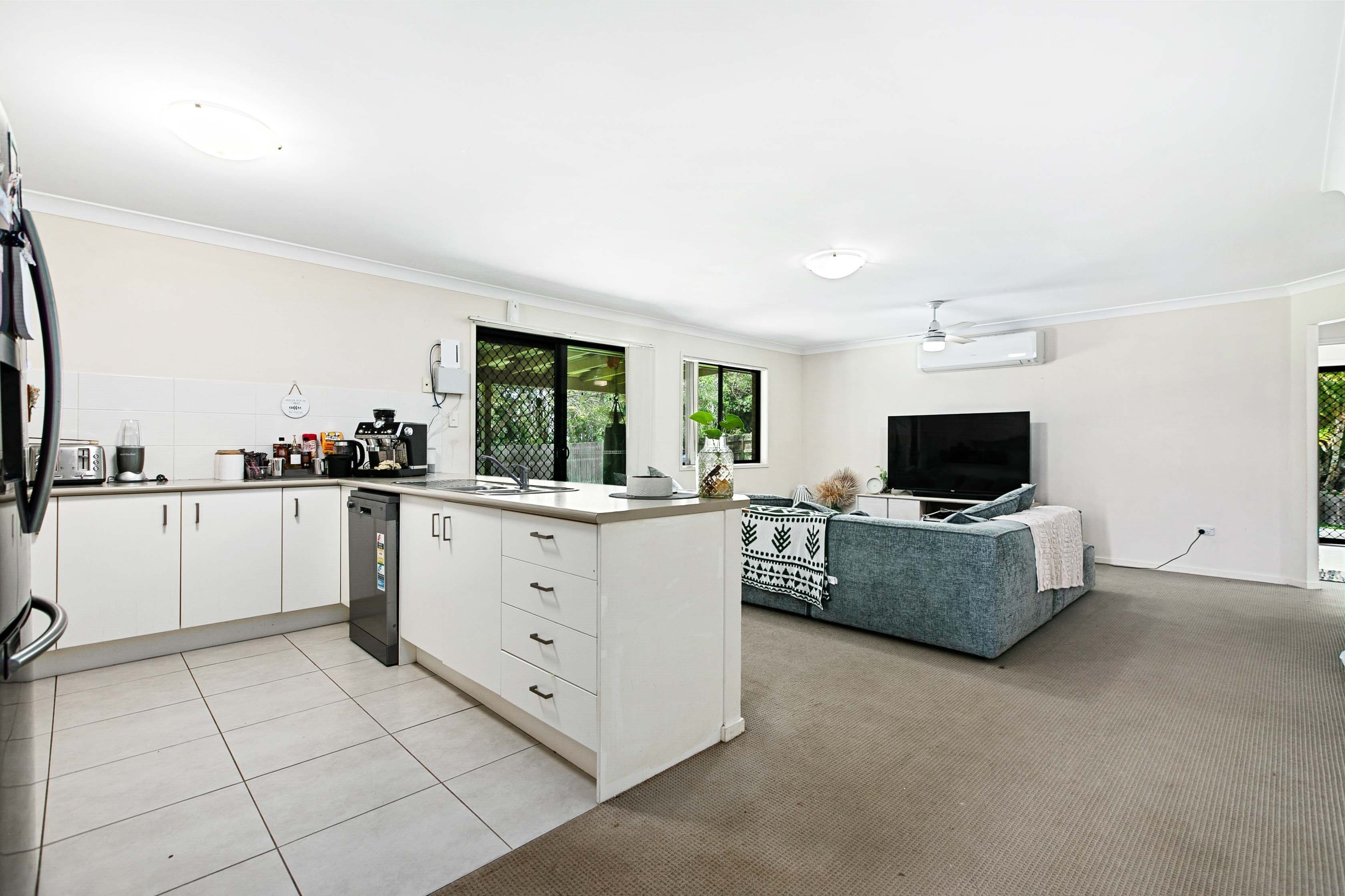13 Peat Court, Nikenbah QLD 4655, Nikenbah - Thumbnail 6