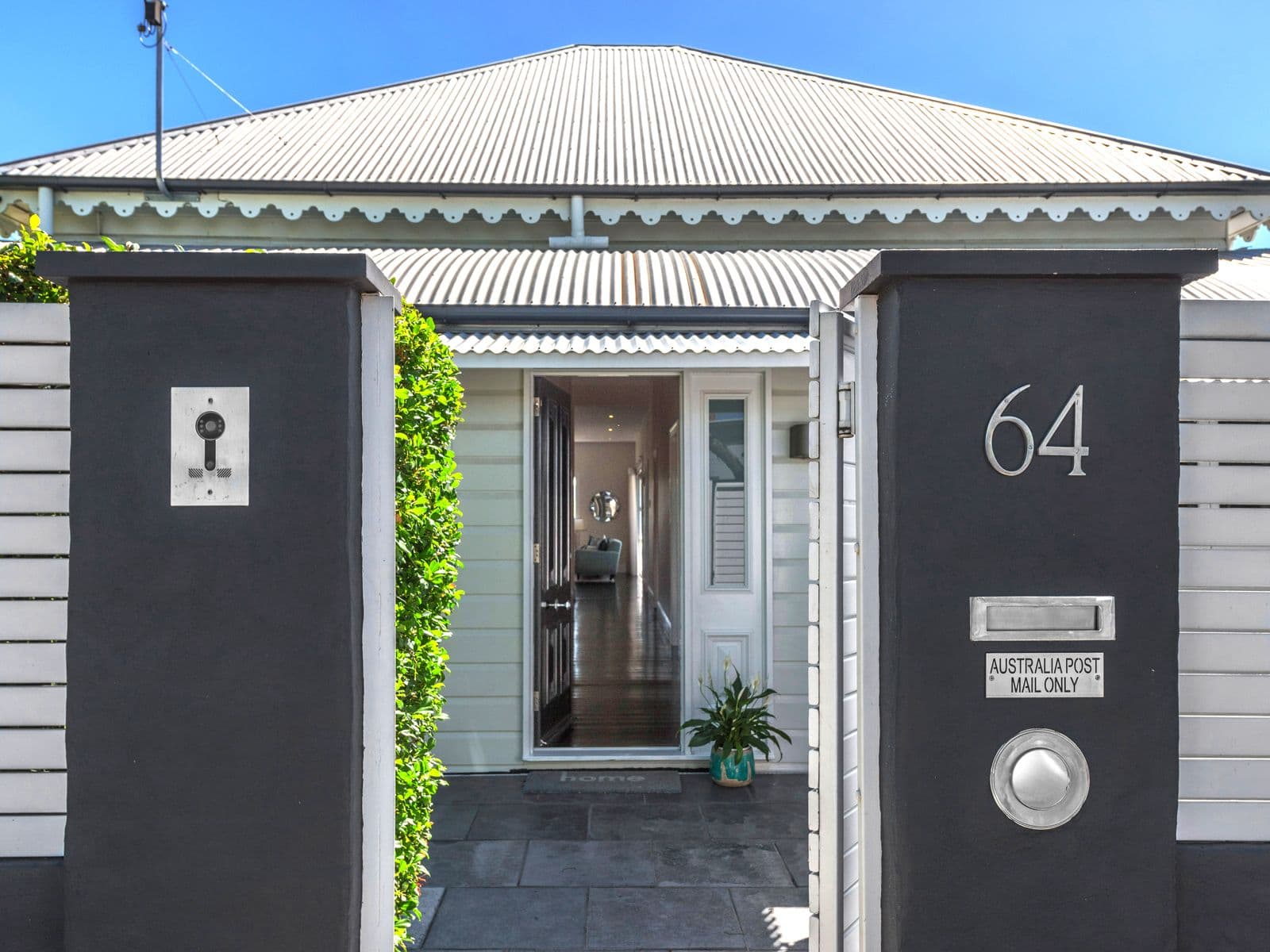 64 Windsor Road, Red Hill QLD 4059, Red Hill - Thumbnail 3