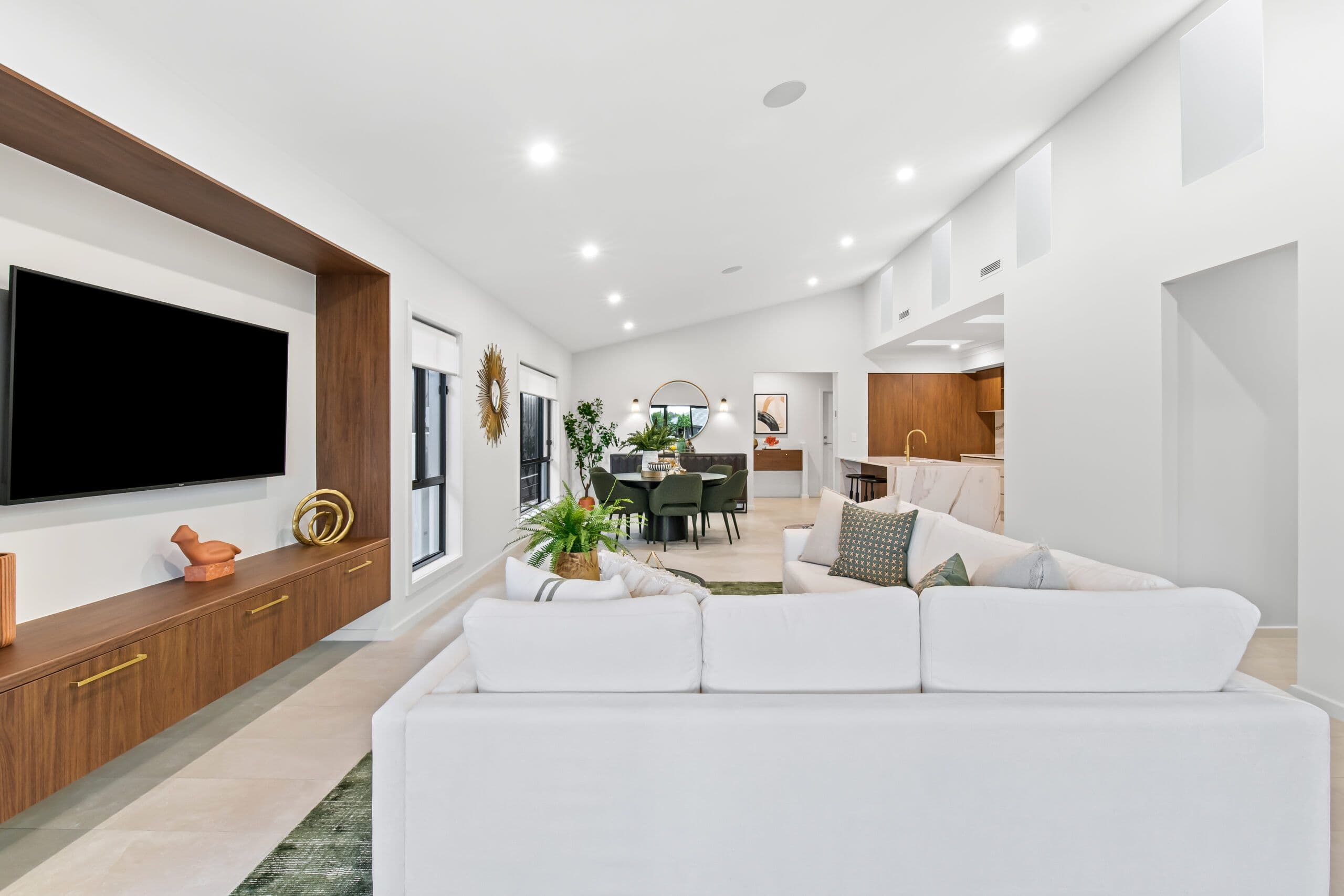 4 Kosciuszko Street, Upper Kedron QLD 4055, Upper Kedron - Thumbnail 2