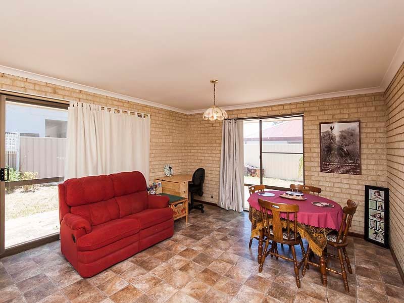 19 Bresnaham Place, Marangaroo WA 6064, Shoalwater - Thumbnail 7