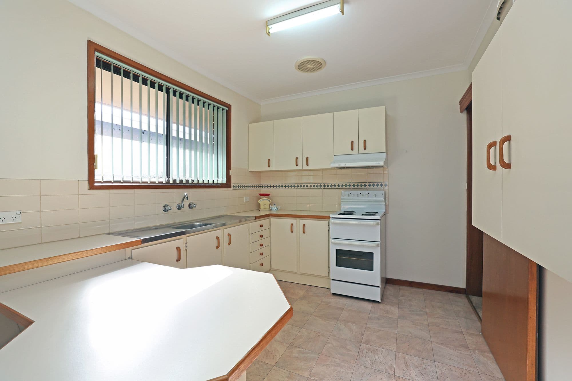 152 San Mateo Avenue, Mildura VIC 3500, Mildura - Thumbnail 4