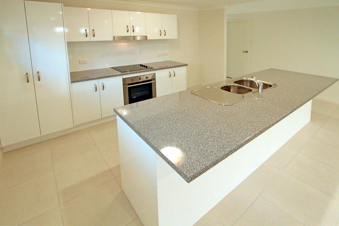 2/1-3 Kilpatrick Avenue, Shepparton, Shepparton - Thumbnail 2