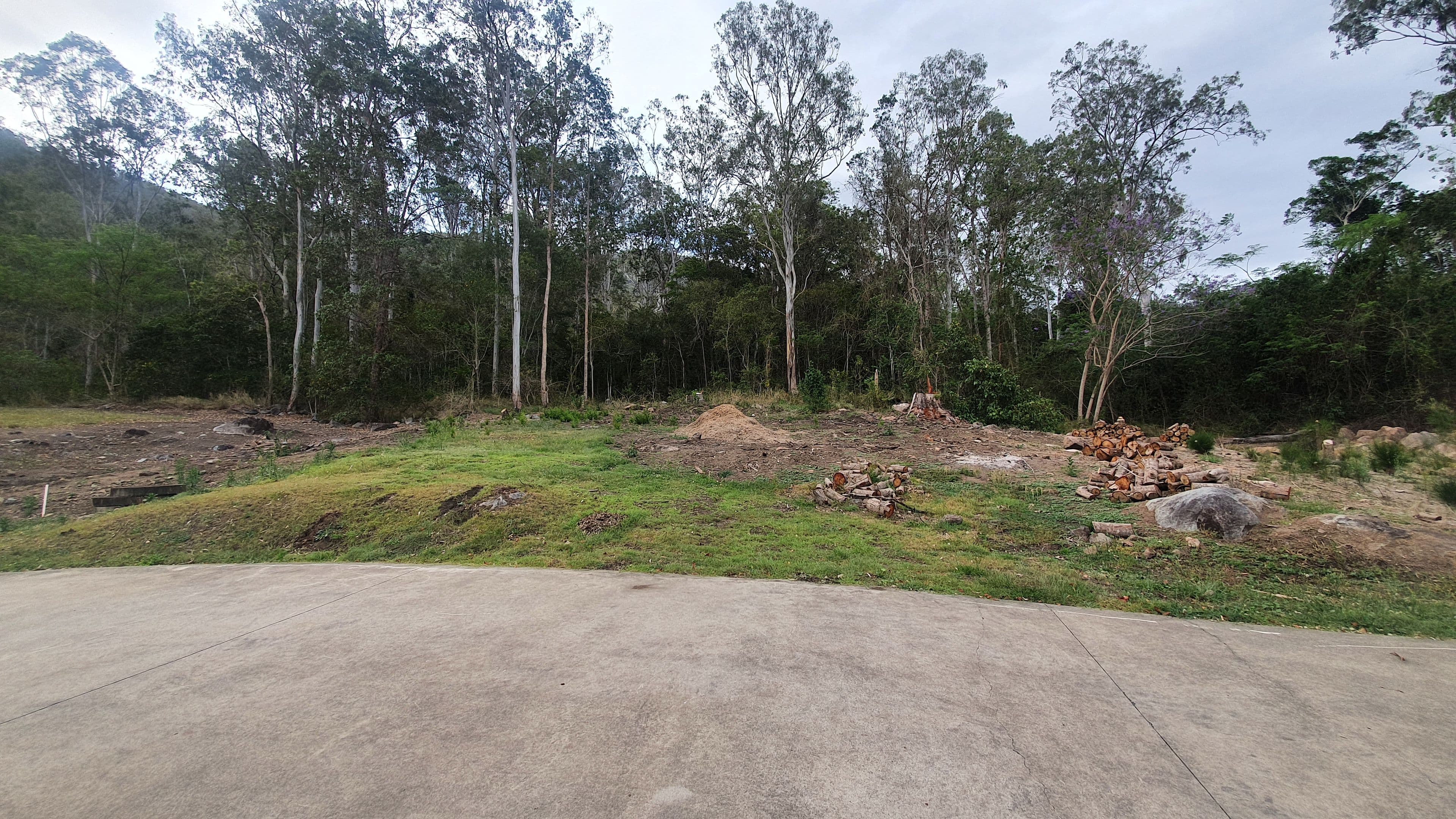 Lot 4, 13 First Avenue, Somerset Dam QLD 4312, Somerset Dam - Thumbnail 2