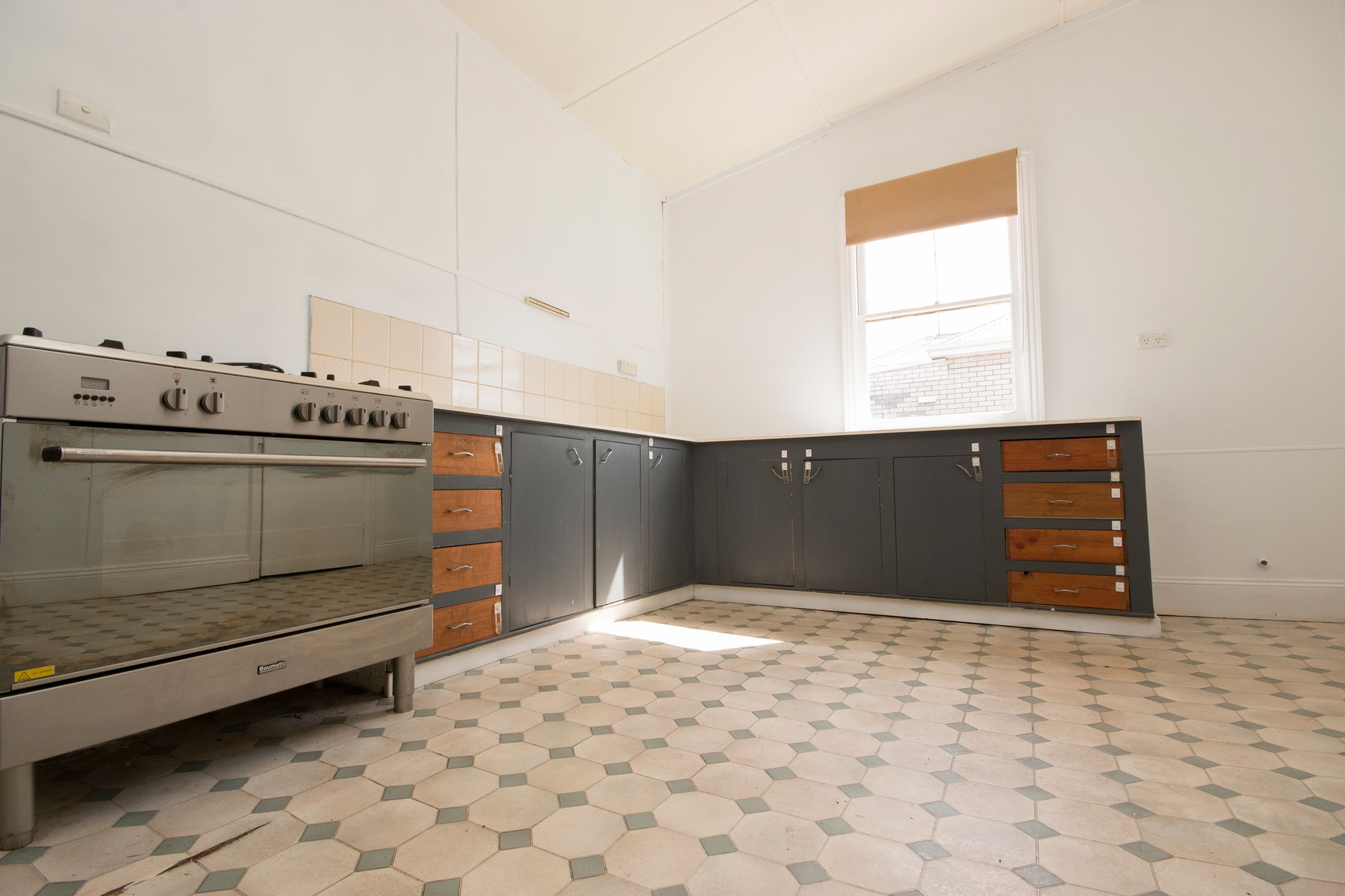 120 Canterbury Street, Brown Hill VIC 3350, Brown Hill - Thumbnail 3