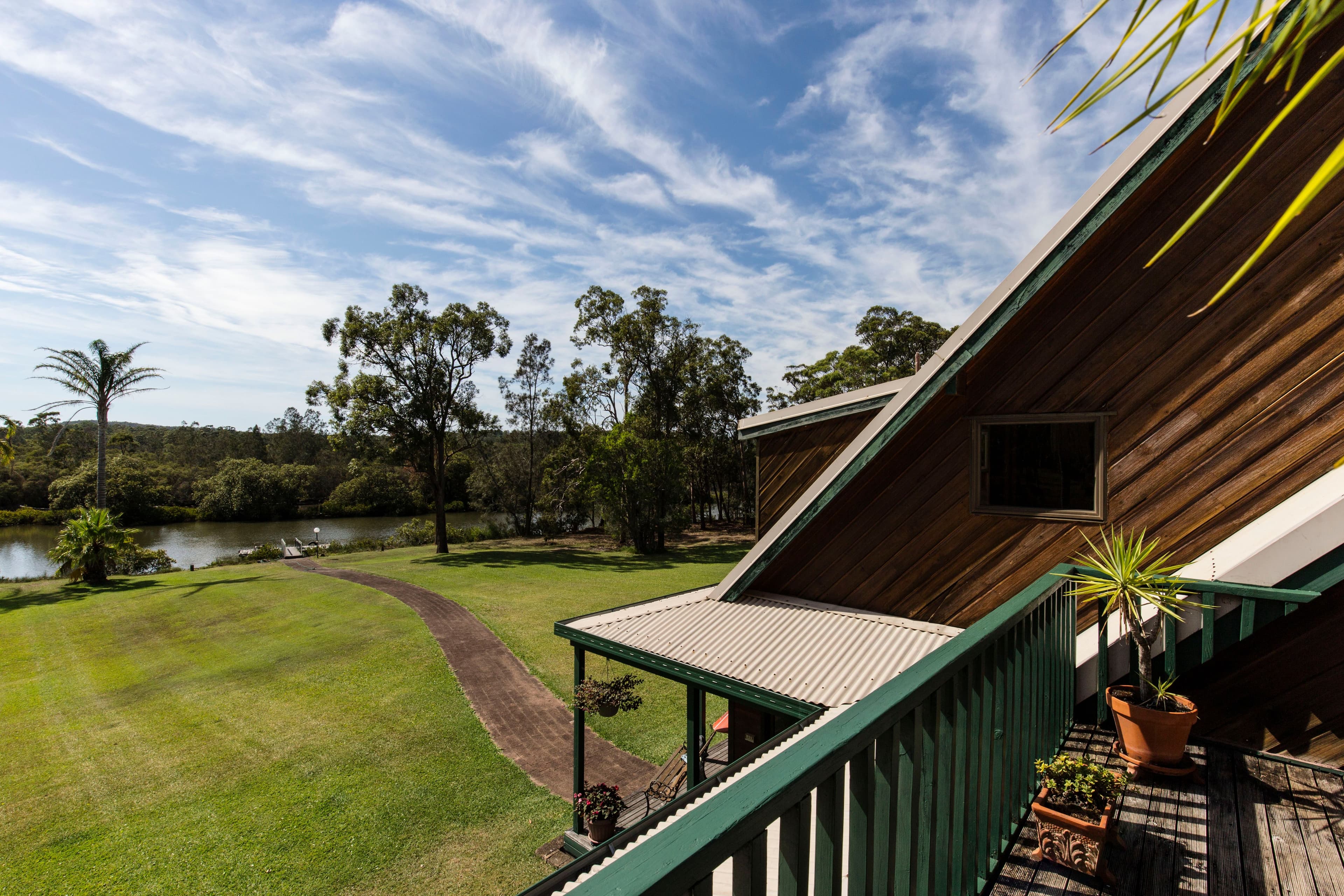 548 Gooreengi Road, North Arm Cove - Thumbnail 2