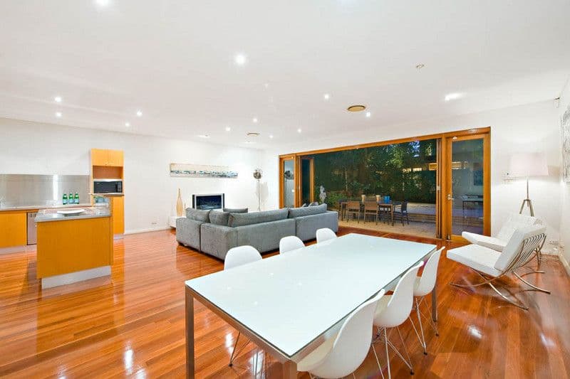 201 Esk Hampton Road, Esk - Image 1
