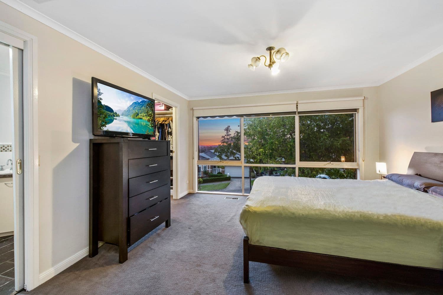 4 Telford Drive, Berwick VIC 3806, Berwick - Thumbnail 8