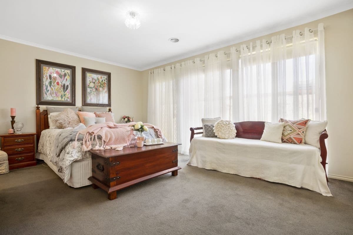 1 Manifera Close, Manor Lakes VIC 3024, Manor Lakes - Thumbnail 8