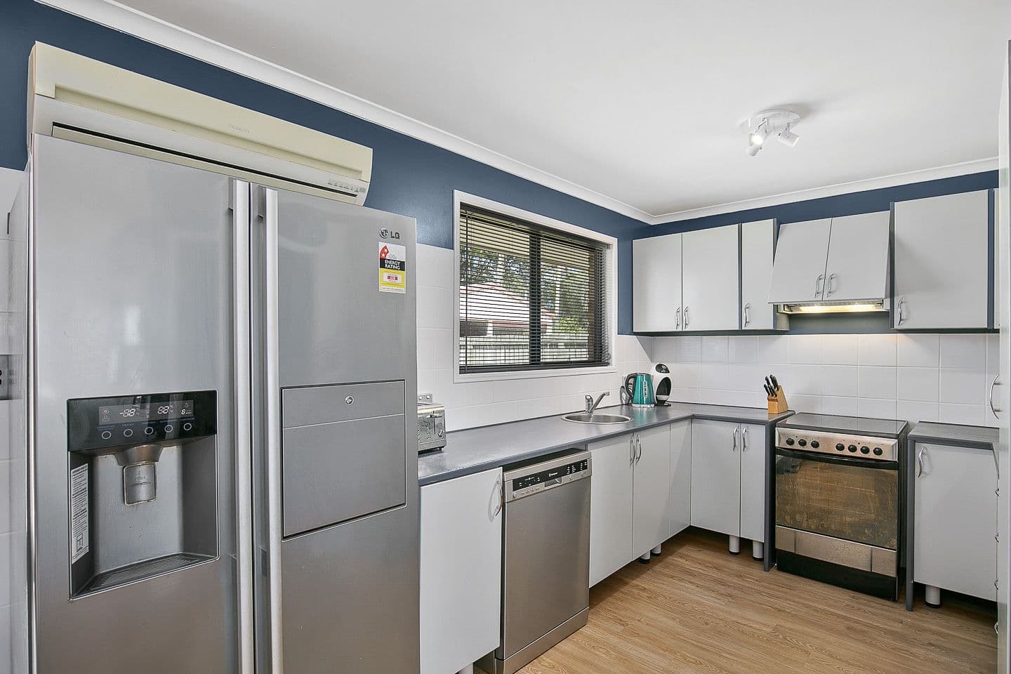8 Tree View Road, Toogoom QLD 4655, Toogoom - Thumbnail 6