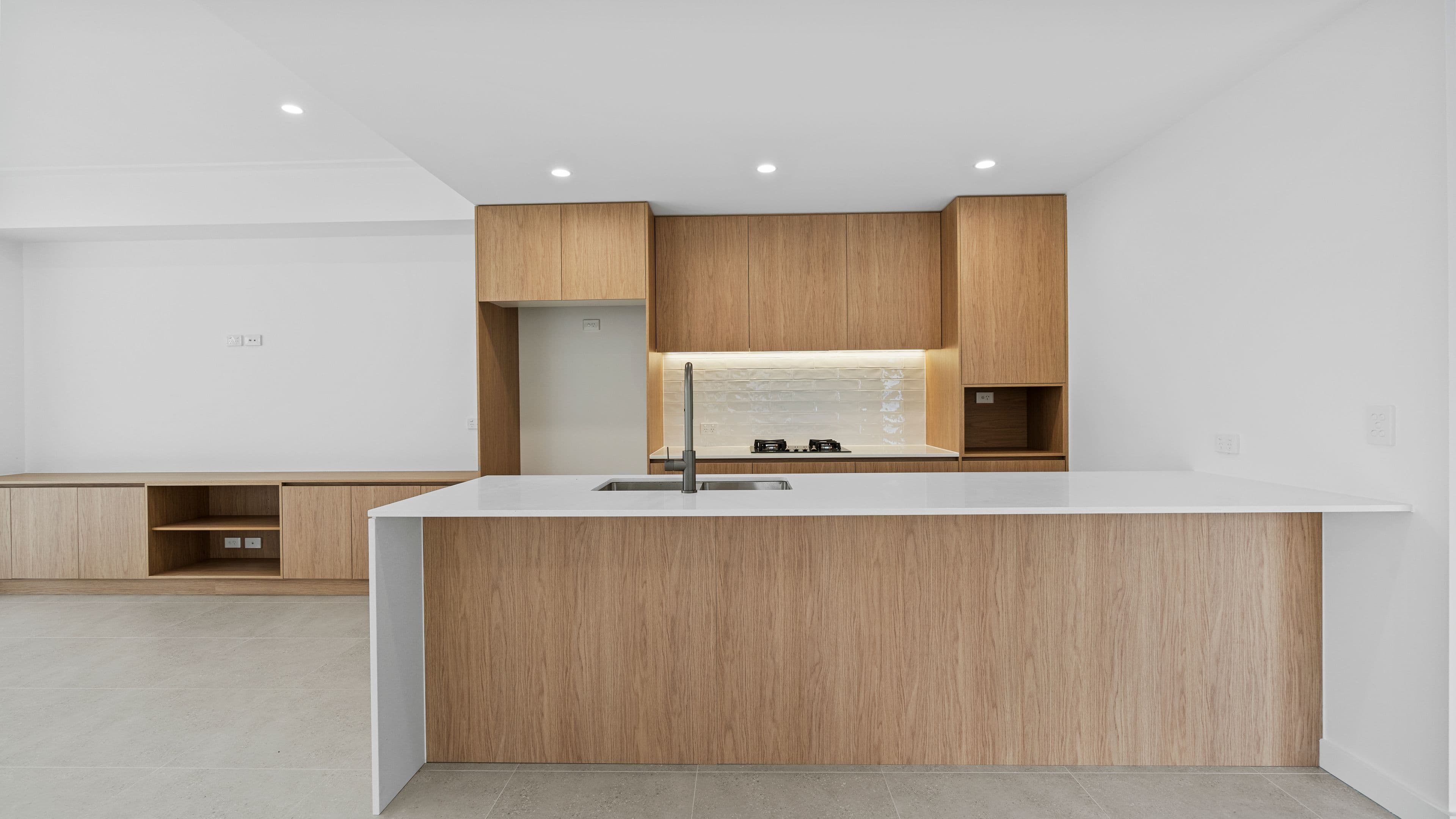 19b Farnsworth Avenue, Campbelltown NSW 2560, Campbelltown - Thumbnail 3