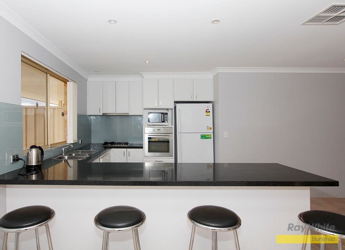 23 Premier Place, BALLAJURA WA 6066, Ballajura - Thumbnail 3
