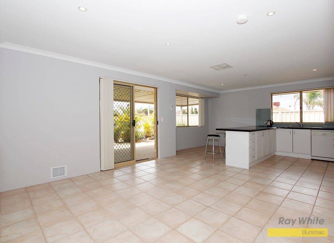 23 Premier Place, BALLAJURA WA 6066, Ballajura - Thumbnail 4