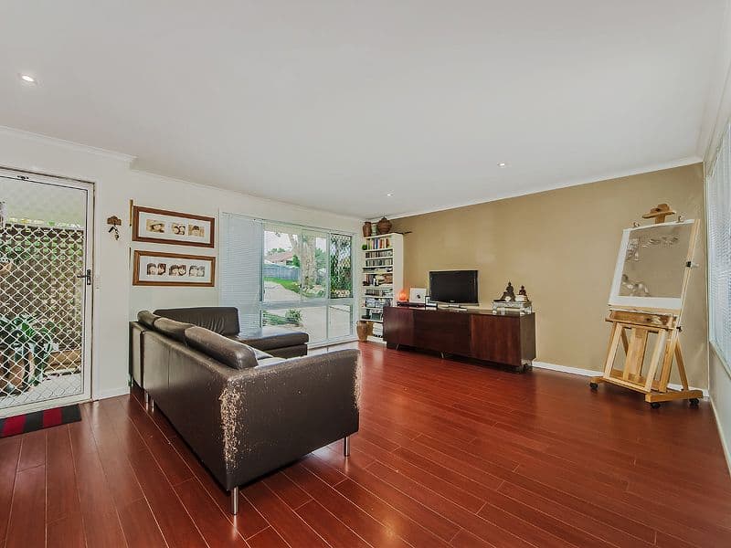16 Petherbridge Avenue, MERRIMAC QLD 4226, Merrimac - Thumbnail 2