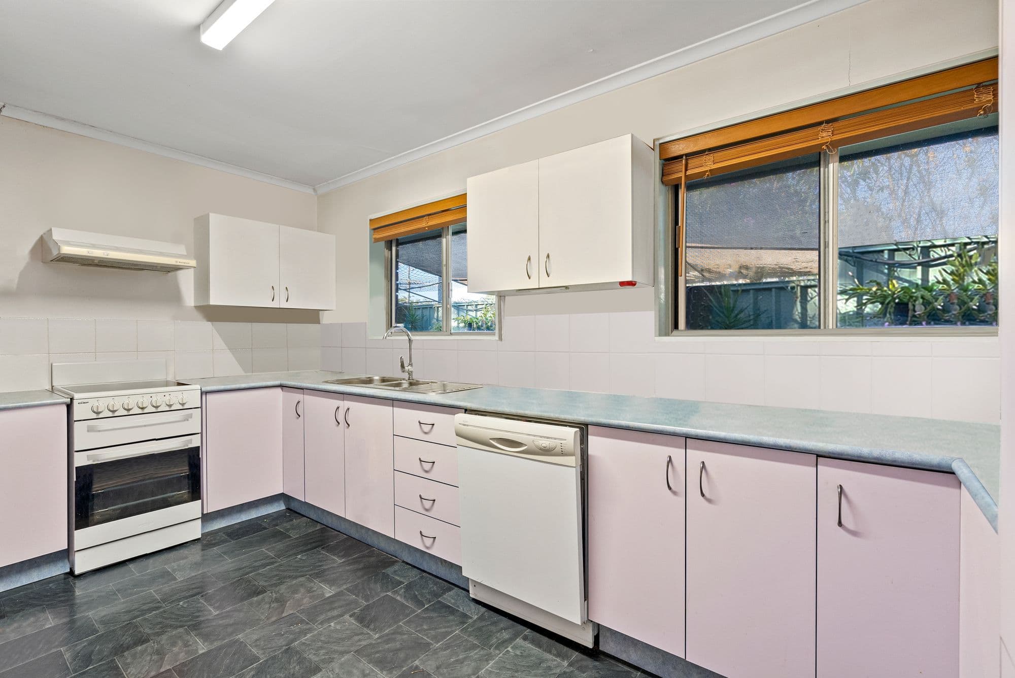 4 Newline Court, Loganlea QLD 4131, Loganlea - Thumbnail 5