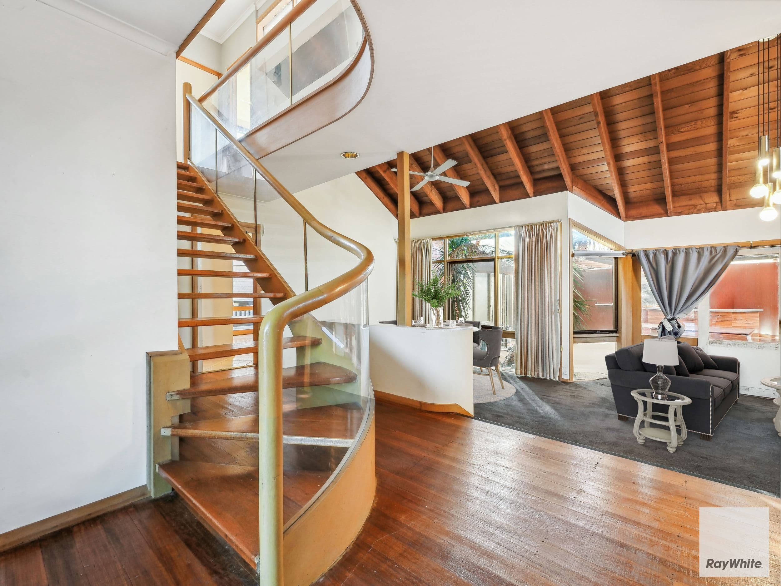 1 Dunraven Court, Sydenham VIC 3037, Sydenham - Thumbnail 2