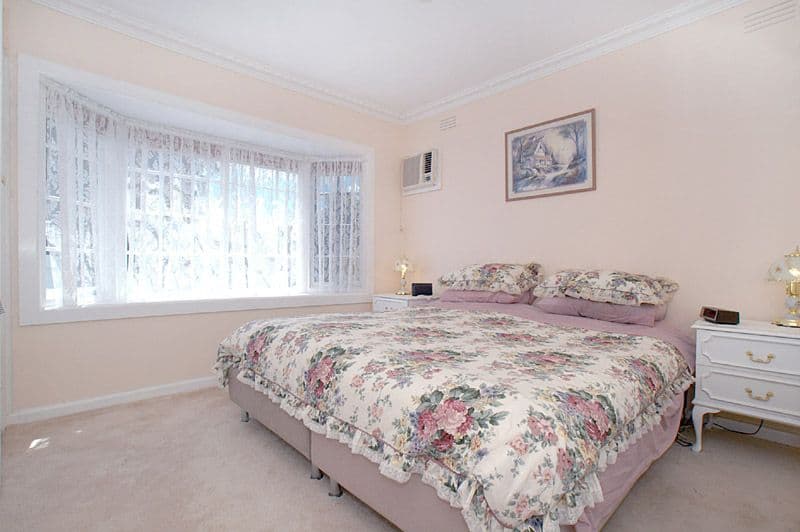 2 Vardon Street, SPRINGVALE VIC 3171, Springvale - Thumbnail 3