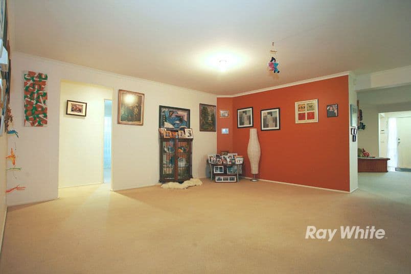 1 Furze Court, CRANBOURNE WEST VIC 3977, Cranbourne West - Thumbnail 8