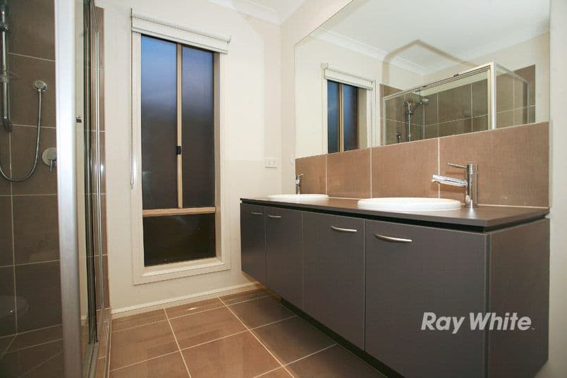 8 Kess Grove, LYNDHURST VIC 3975, Lyndhurst - Thumbnail 3