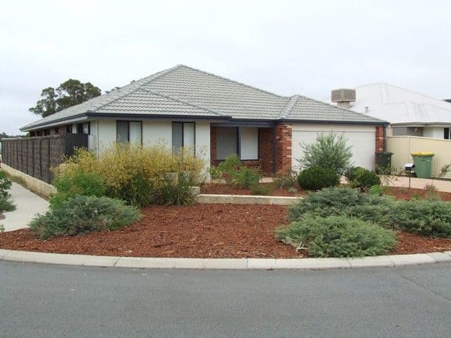13 Wanderer Parkway, BALDIVIS WA 6171, Baldivis - Thumbnail 4