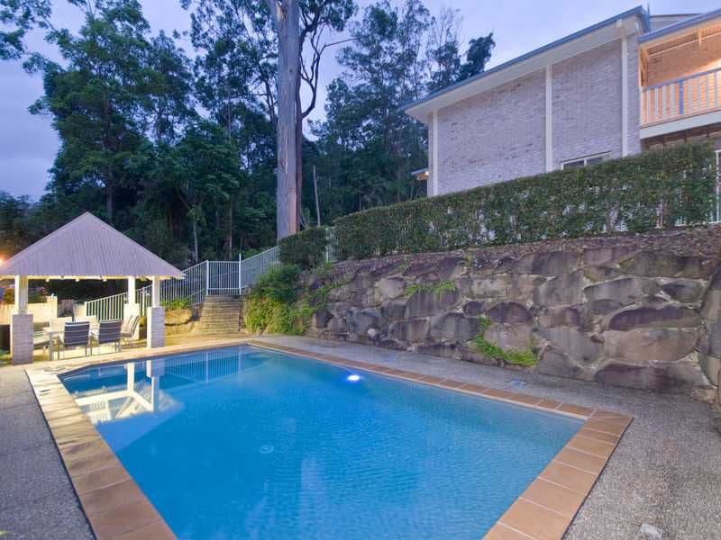 2 Acmena Court, ELANORA QLD 4221, Elanora - Thumbnail 2