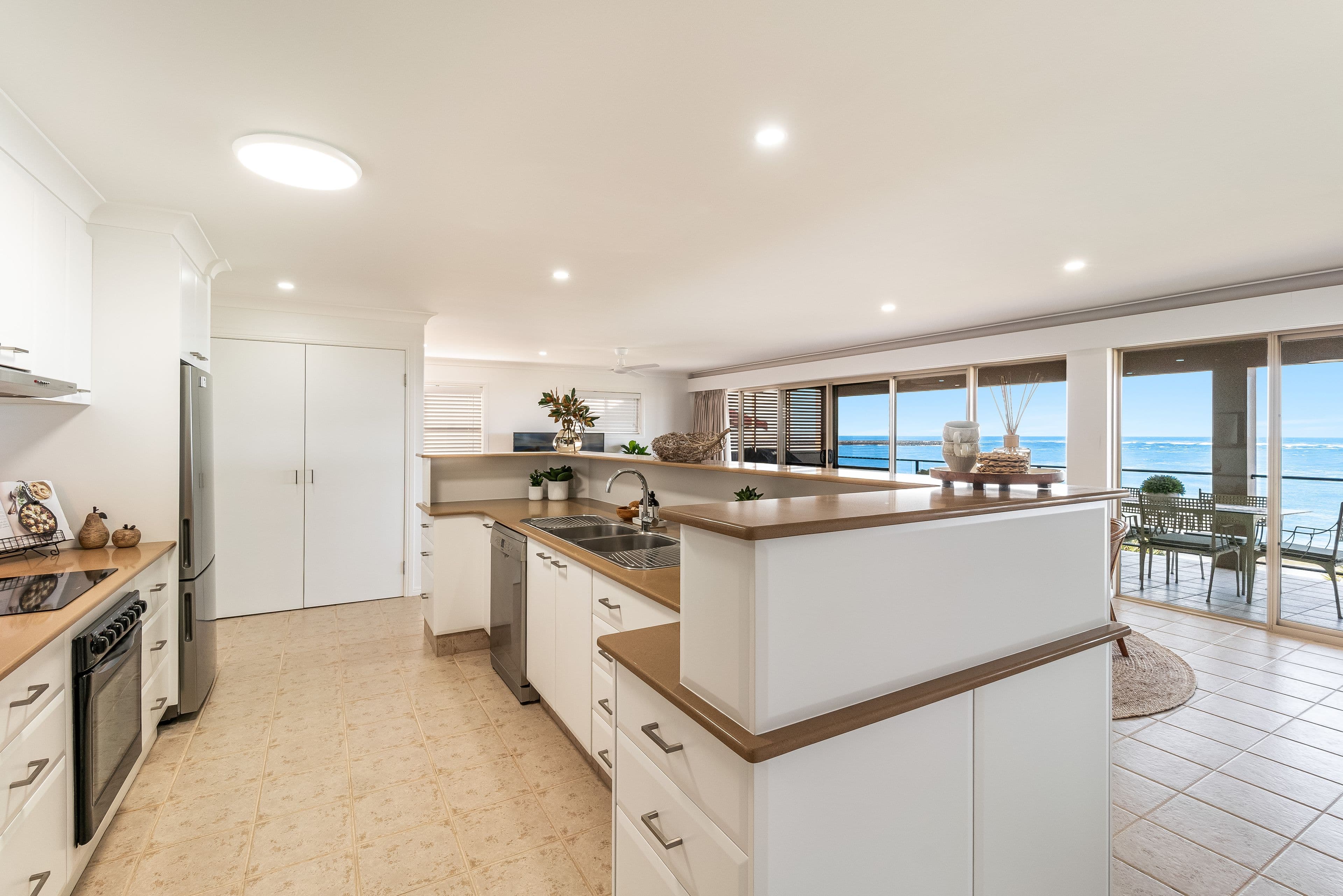 17 Ocean Street, Yamba NSW 2464, Yamba - Thumbnail 5