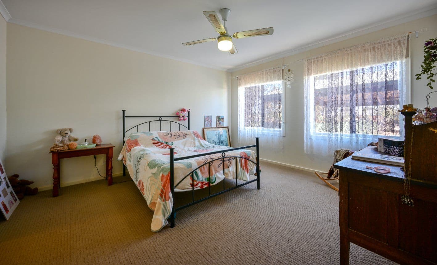 8 Herbert Street, Stirling North SA 5710, Stirling North - Thumbnail 5