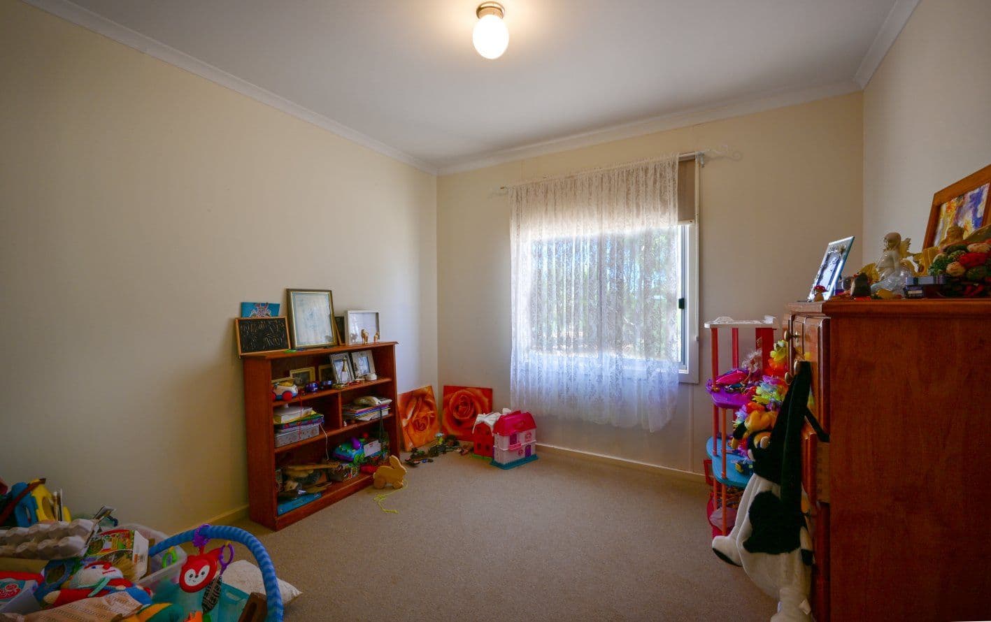 8 Herbert Street, Stirling North SA 5710, Stirling North - Thumbnail 6