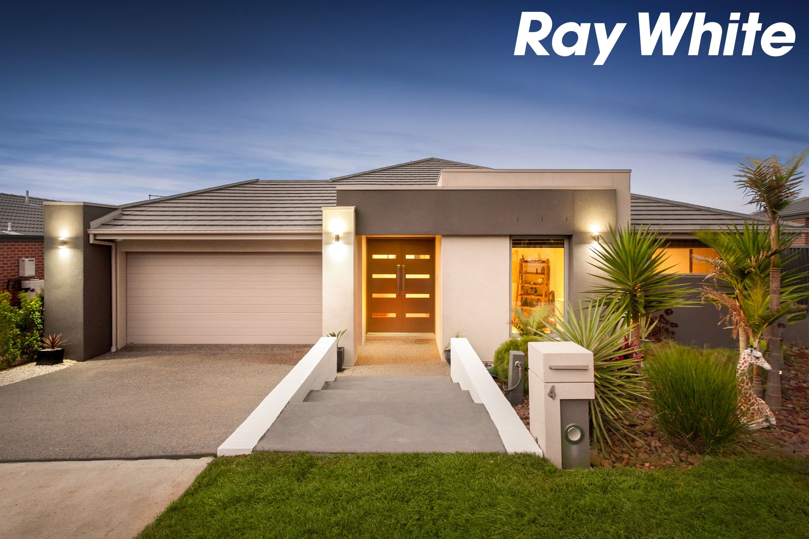 4 Illawarra Way, Pakenham VIC 3810, Pakenham - Image 1