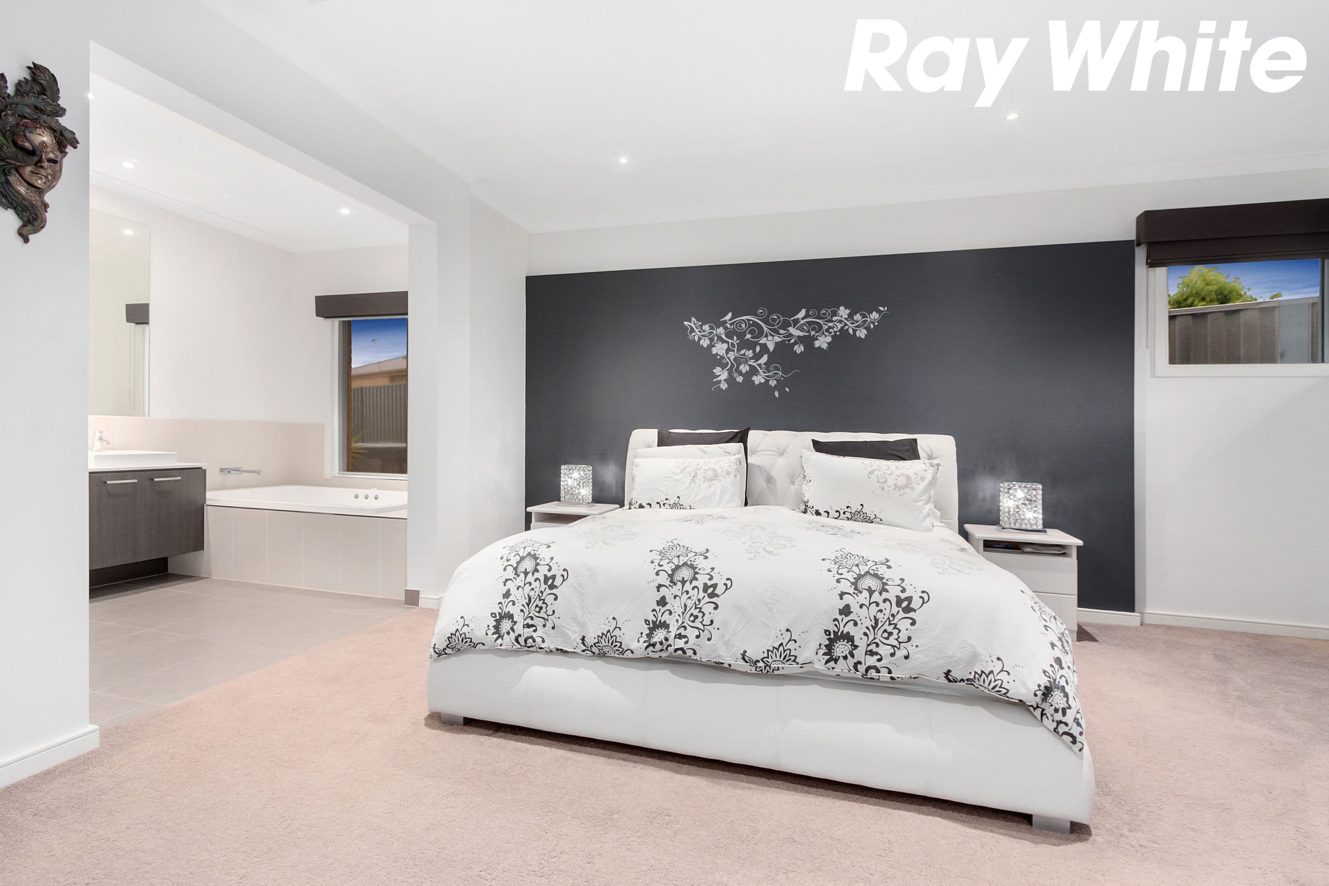 4 Illawarra Way, Pakenham VIC 3810, Pakenham - Thumbnail 5