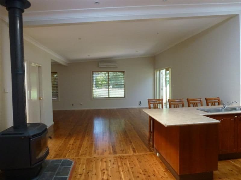 12 Brigalow Avenue, DUBBO NSW 2830, Dubbo - Thumbnail 3