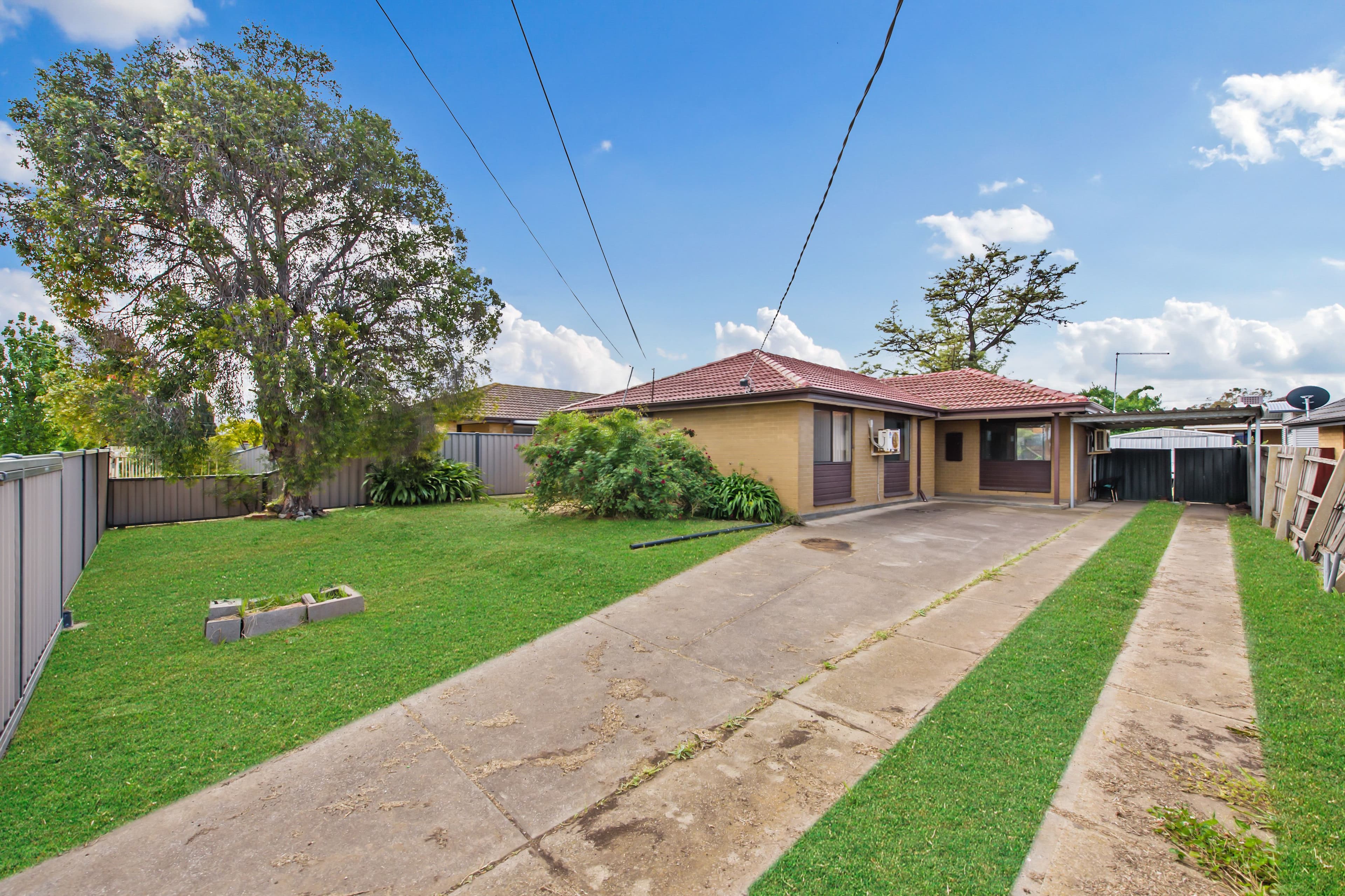 10 Tollhouse Road, Kings Park VIC 3021, Kings Park - Image 1