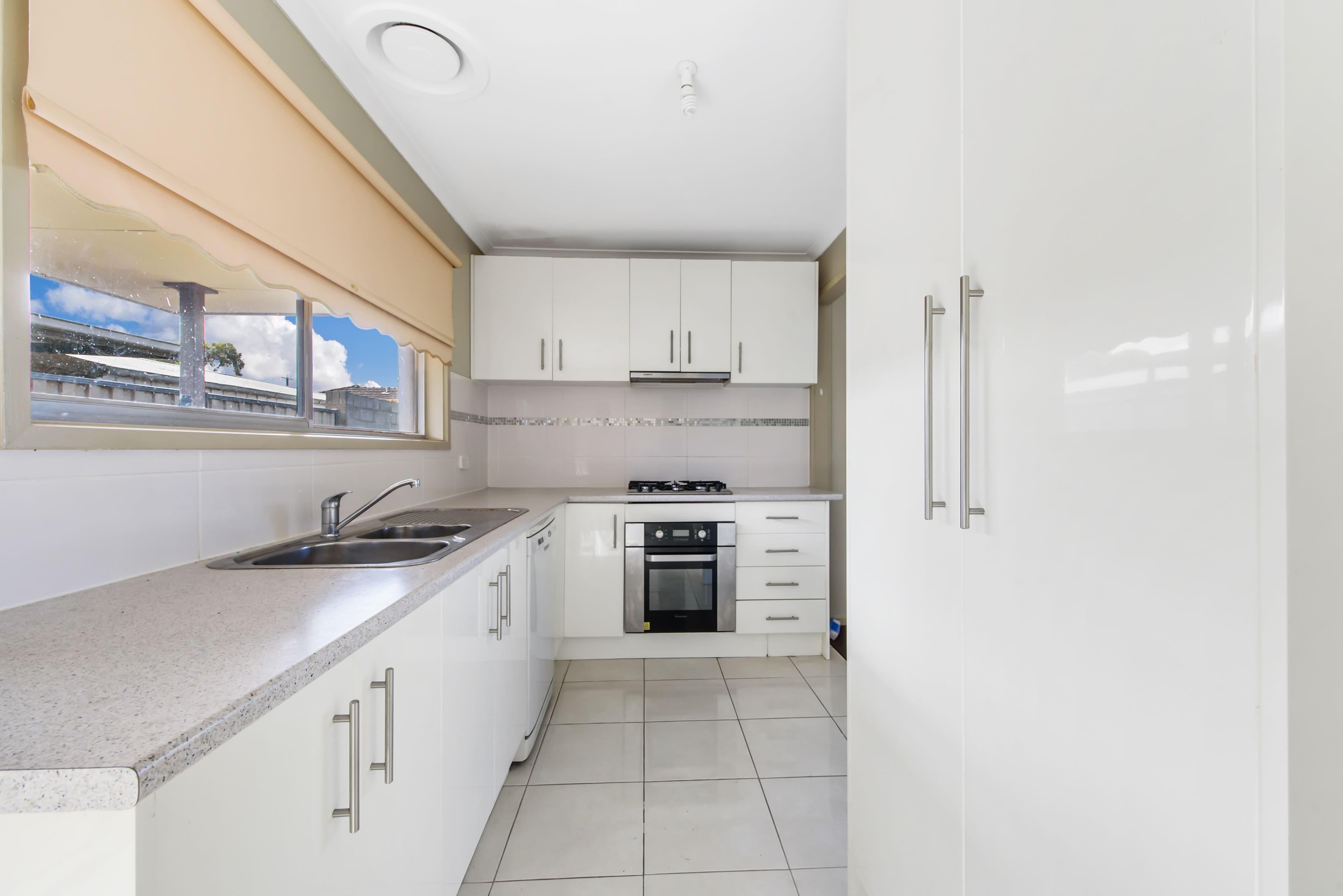 10 Tollhouse Road, Kings Park VIC 3021, Kings Park - Thumbnail 4