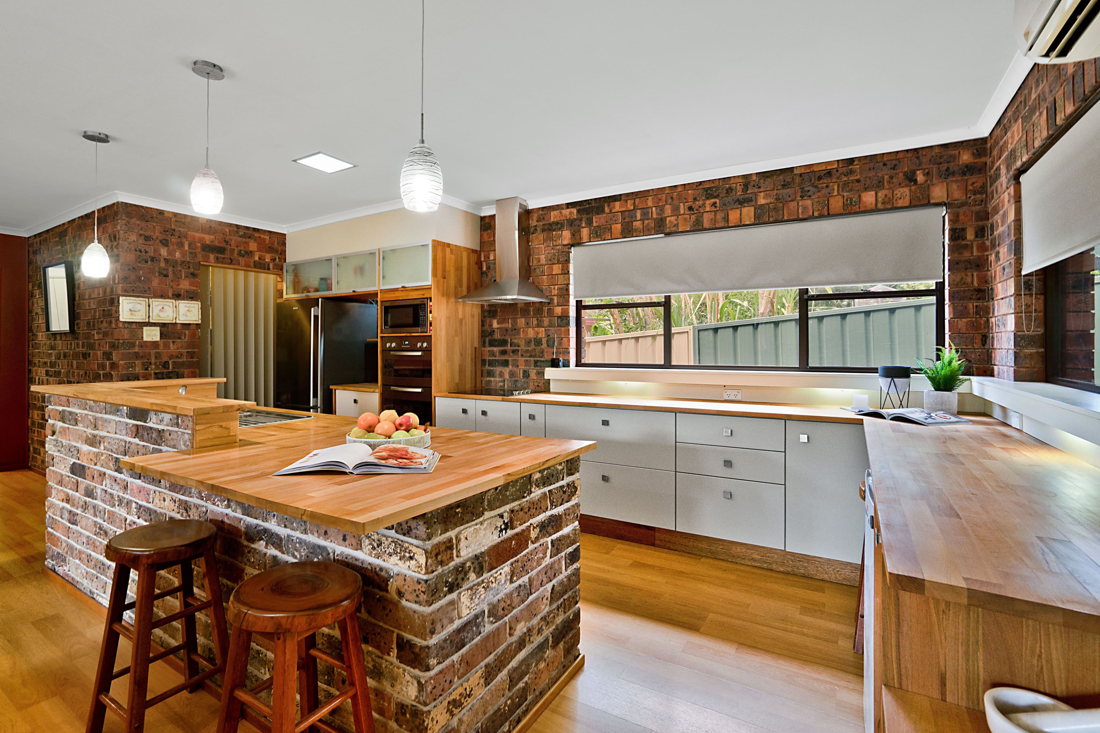 14 Hillcrest Road, Empire Bay NSW 2257, Empire Bay - Thumbnail 3