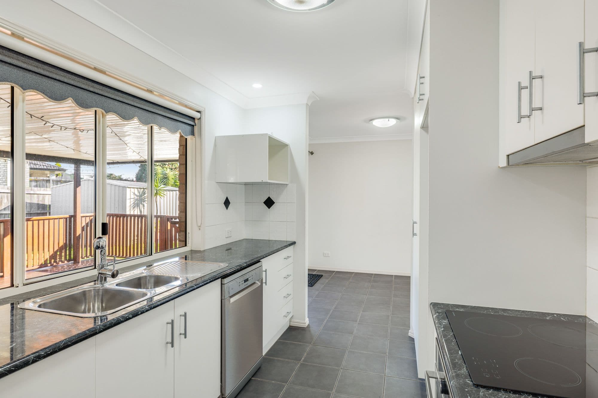 18 Sunset Drive, Glenvale QLD 4350, Glenvale - Thumbnail 8
