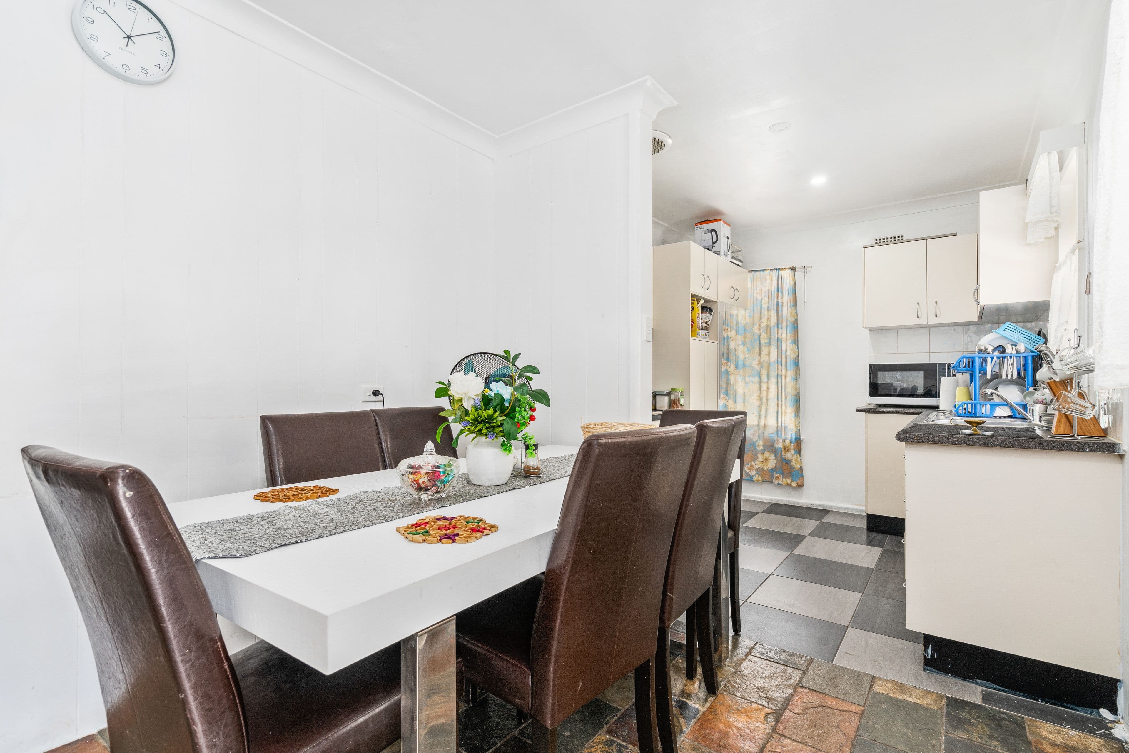 10 STEVENAGE Road, Canley Heights NSW 2166, Canley Heights - Thumbnail 3