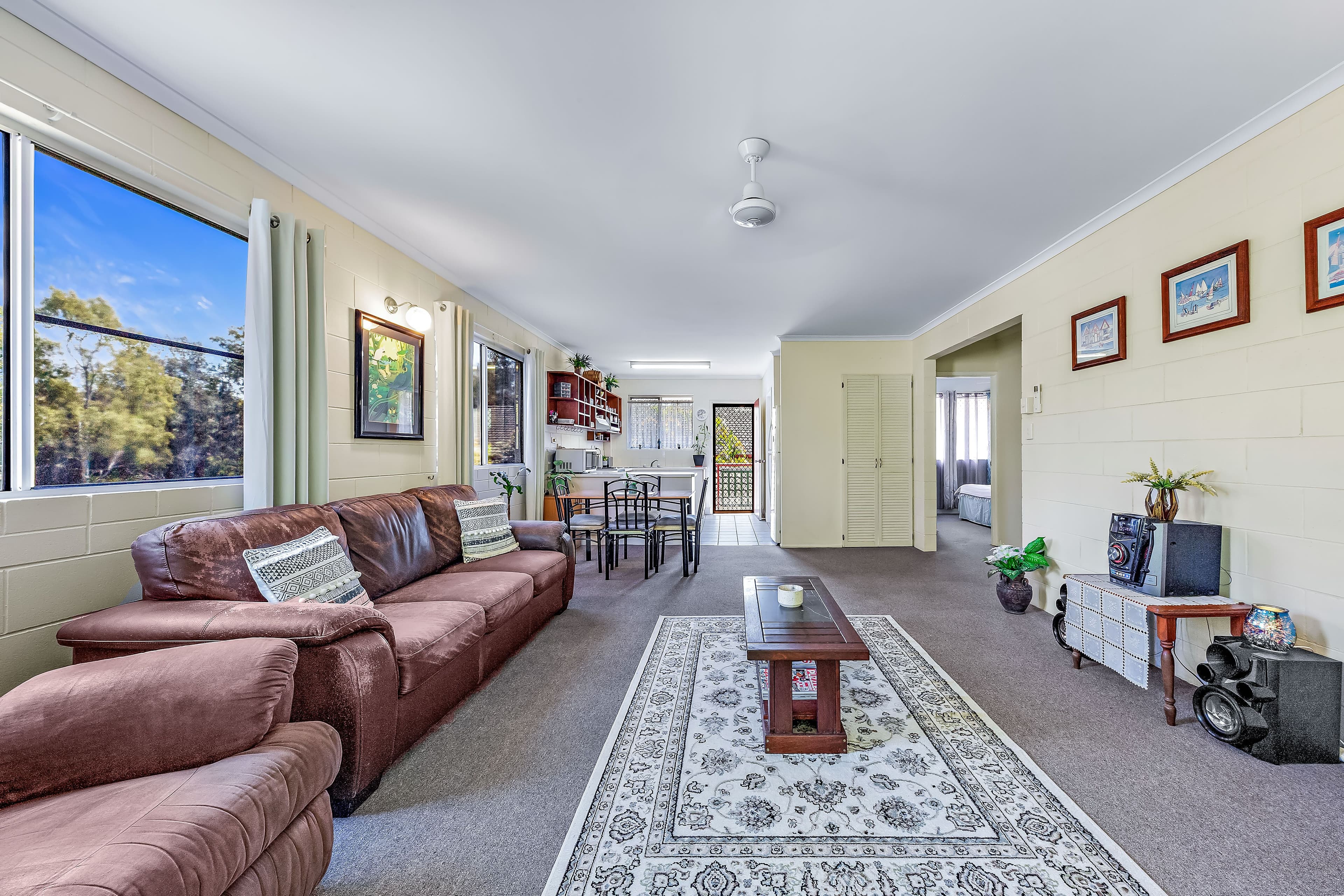 14 Island Drive, Cannonvale QLD 4802, Cannonvale - Thumbnail 3