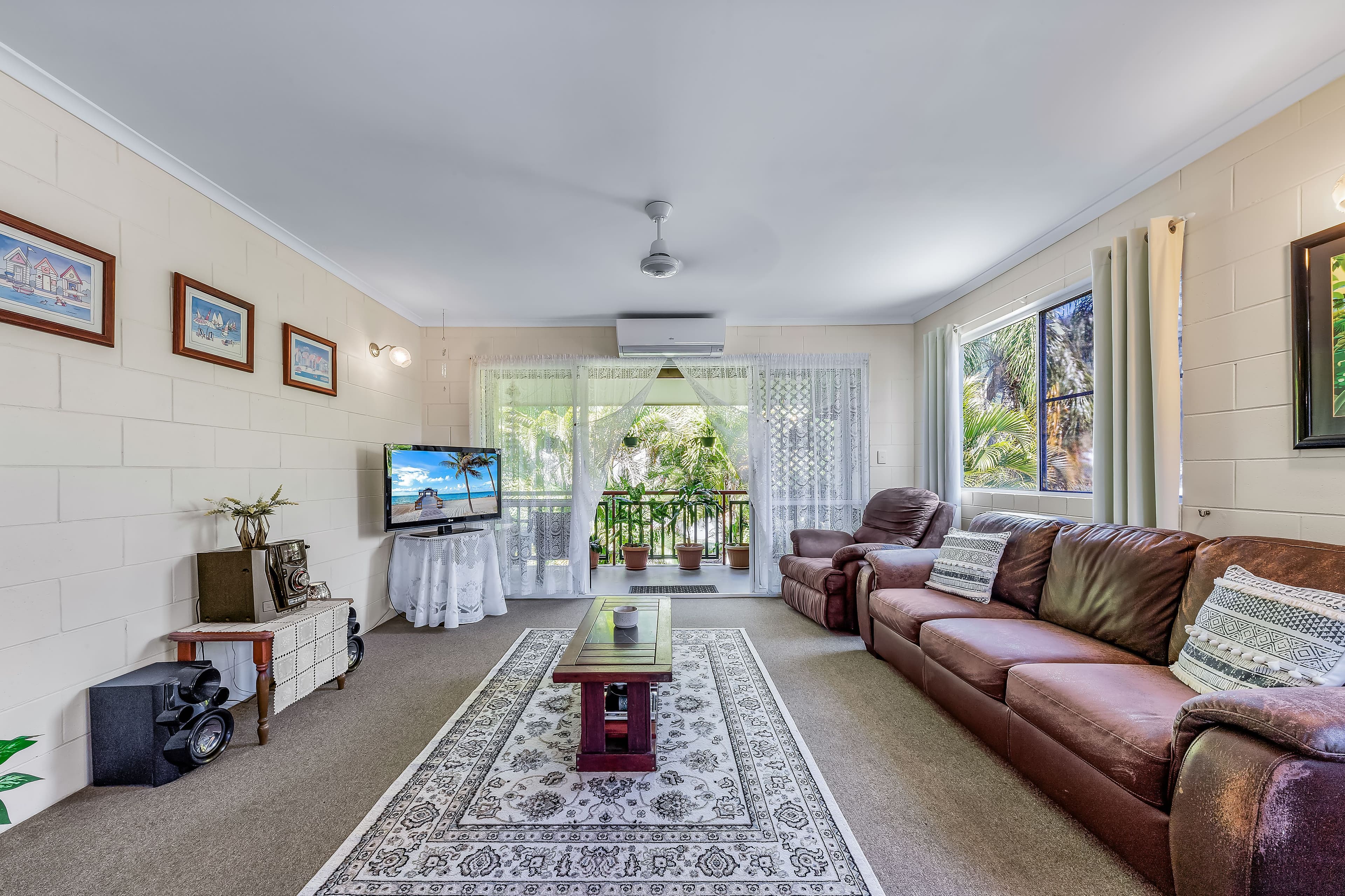 14 Island Drive, Cannonvale QLD 4802, Cannonvale - Thumbnail 4