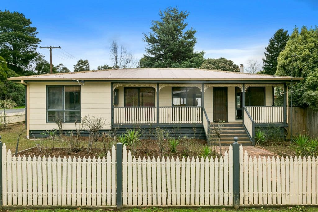 26 Riversdale Road, Yarra Junction VIC 3797, Yarra Junction - Thumbnail 2