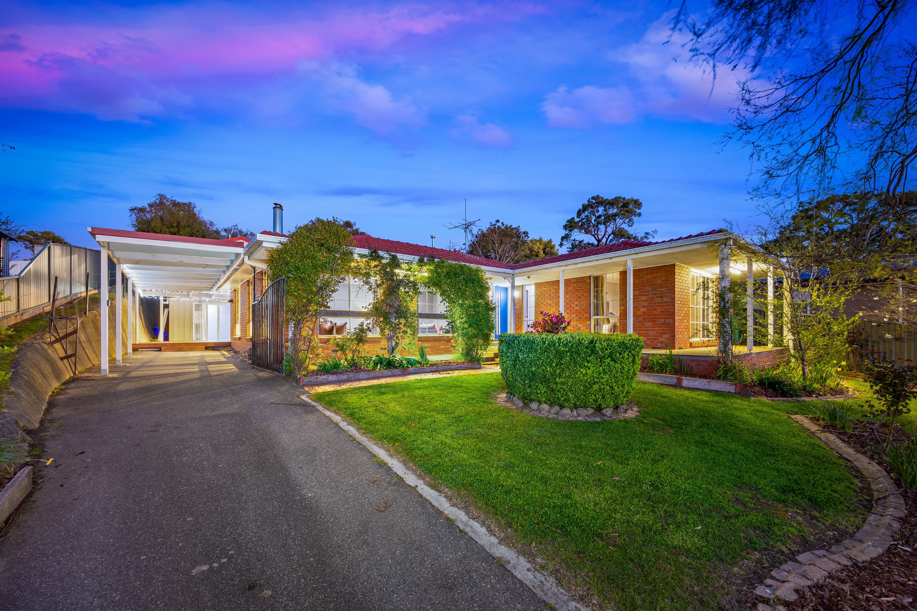 15 McKee Street, Golden Point VIC 3350, Golden Point - Thumbnail 2