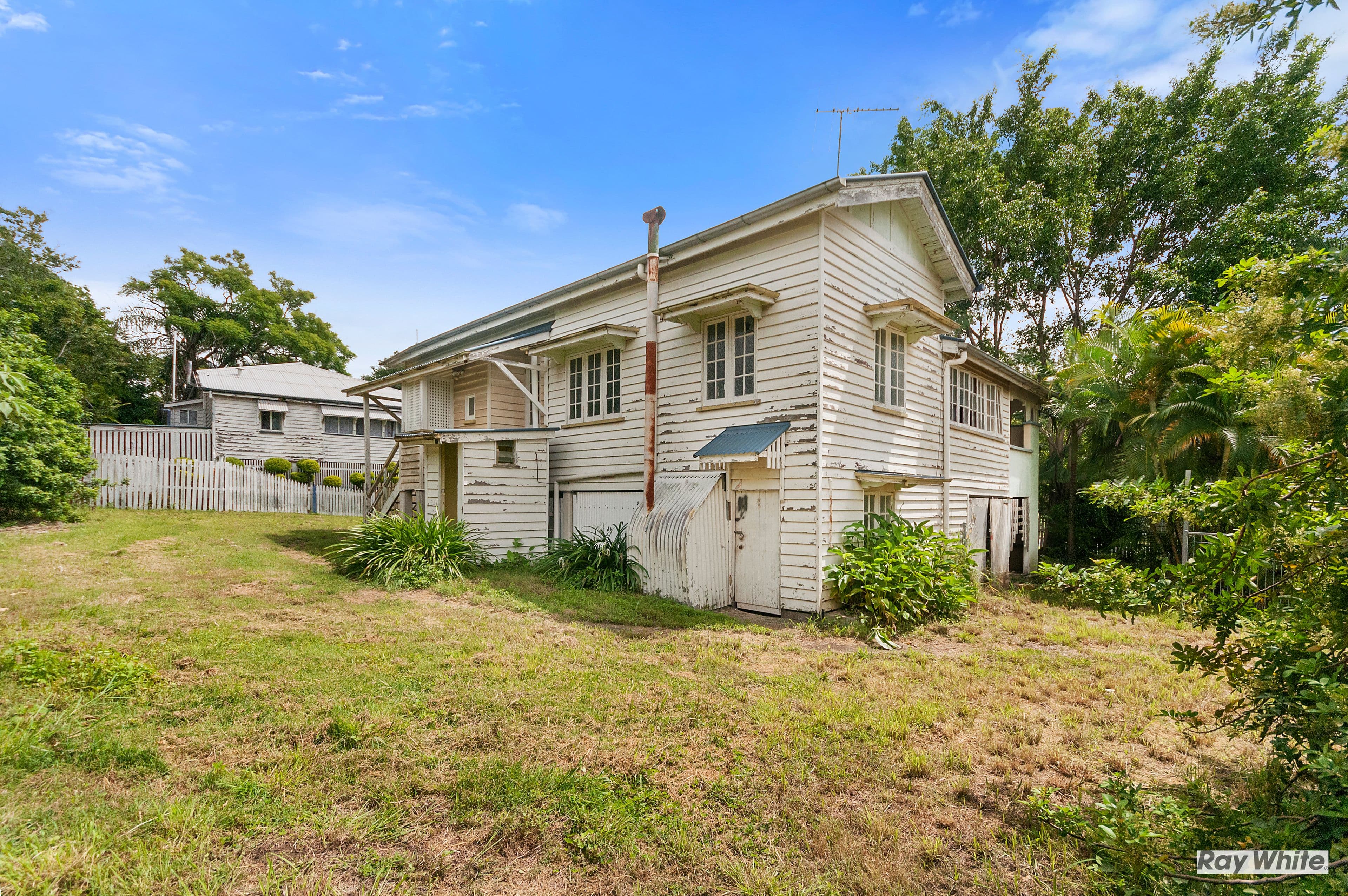 11 Wyndham Street, North Ipswich QLD 4305, North Ipswich - Thumbnail 3