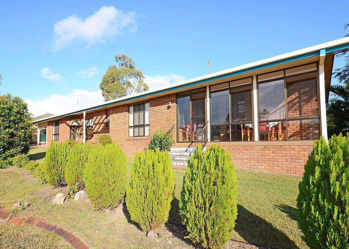 71 Hillcrest Avenue, Scarness QLD 4655, Scarness - Thumbnail 2