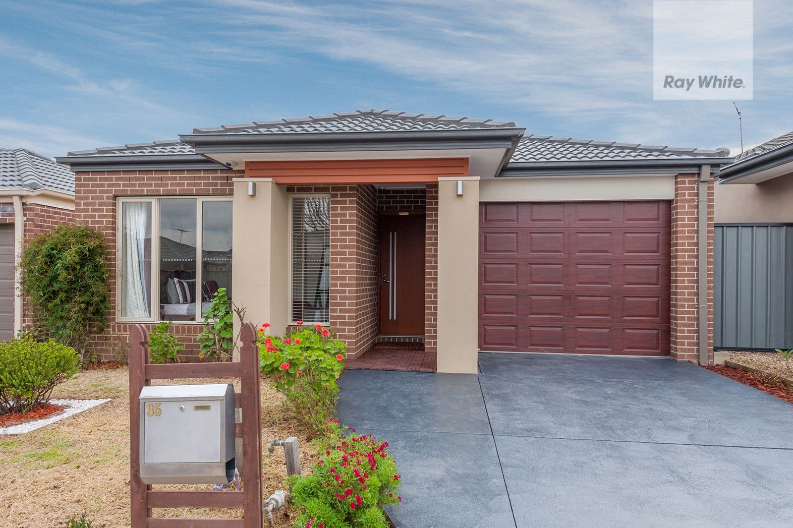 35 Gateshead Street, Craigieburn VIC 3064, Craigieburn - Image 1