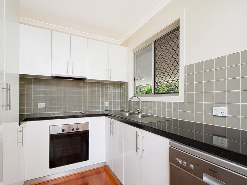 11 Shane Street, Shailer Park QLD 4128, Shailer Park - Thumbnail 3