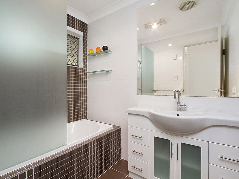 11 Shane Street, Shailer Park QLD 4128, Shailer Park - Thumbnail 6