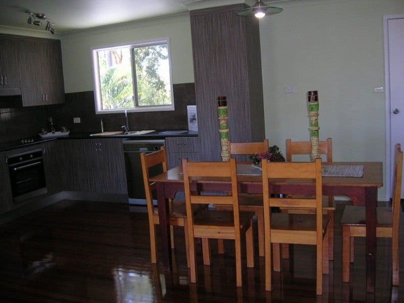 275 Thirkettle Avenue, FRENCHVILLE QLD 4701, Frenchville - Thumbnail 4