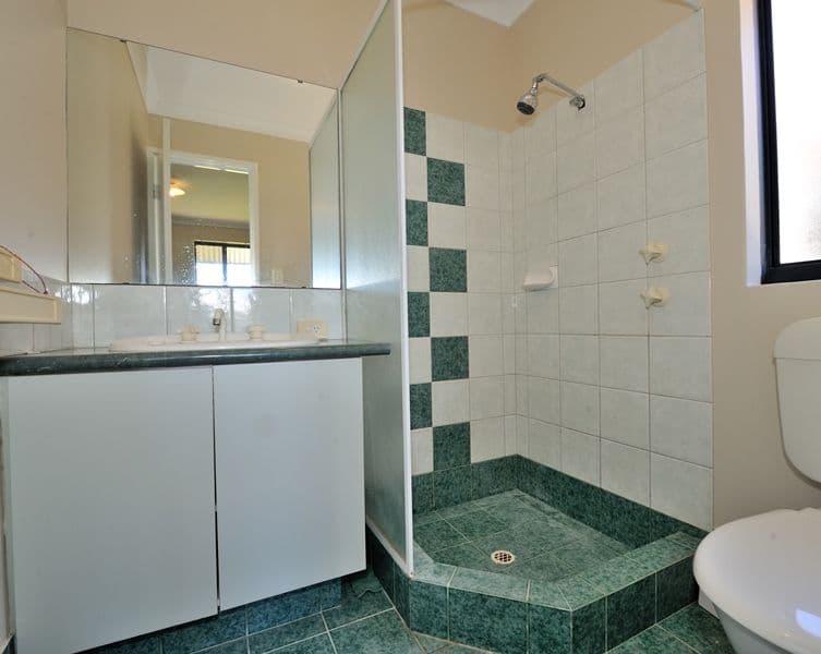 59 Ritchie Drive, ROCKINGHAM WA 6168, Rockingham - Thumbnail 3