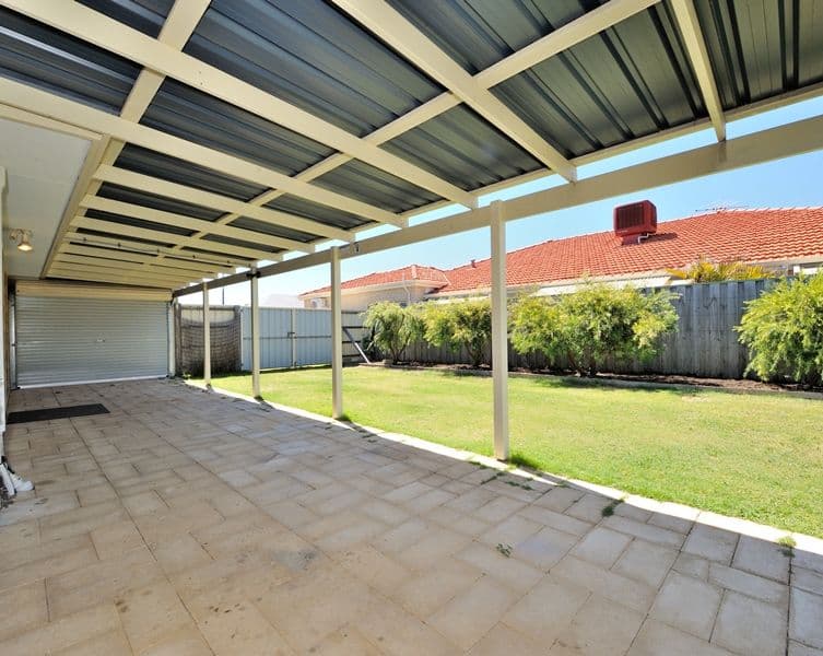59 Ritchie Drive, ROCKINGHAM WA 6168, Rockingham - Thumbnail 4