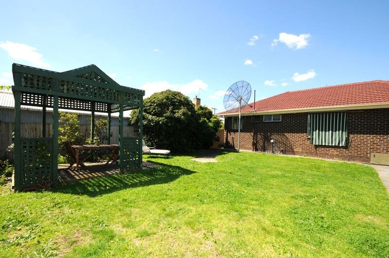 23 Bundora Parade, MENTONE VIC 3194, Mentone - Thumbnail 6